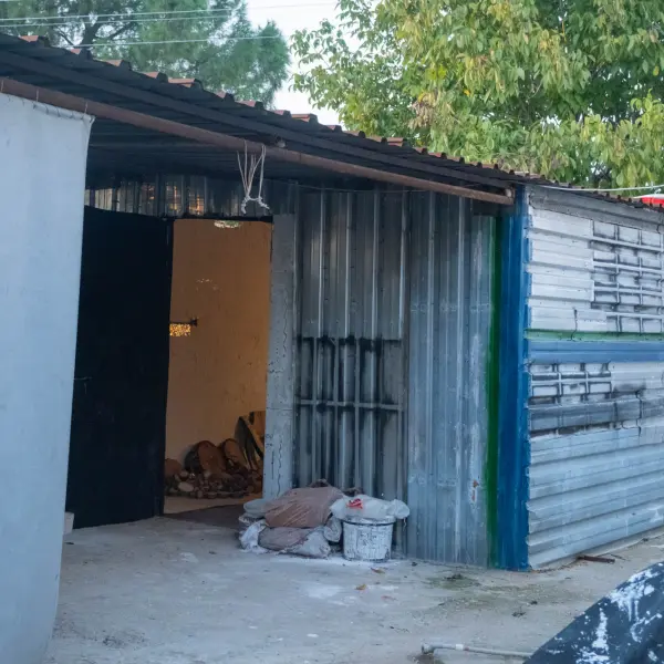 Kırsalda, doğa içinde heykel atölyesi - 11