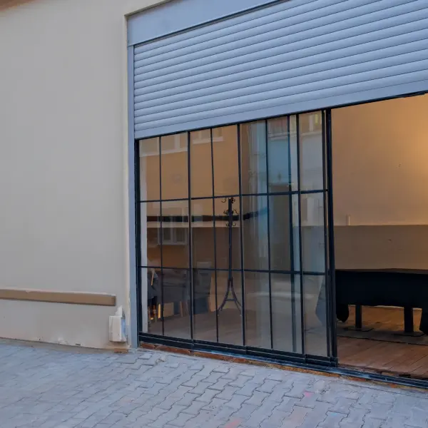 İzmir, Bayraklı'da Çok Amaçlı Salon - 2