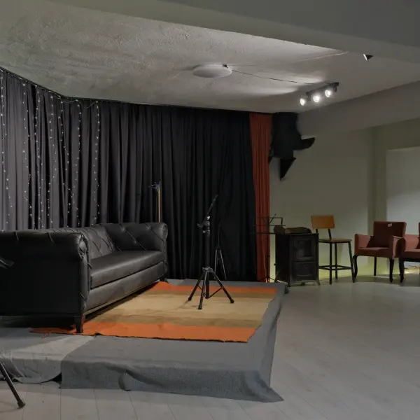 İzmir, Bayraklı'da Çok Amaçlı Salon - 8
